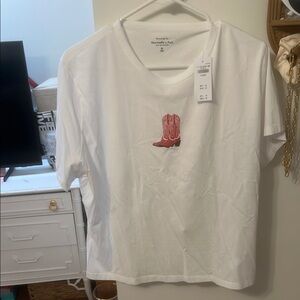 Abercrombie tee